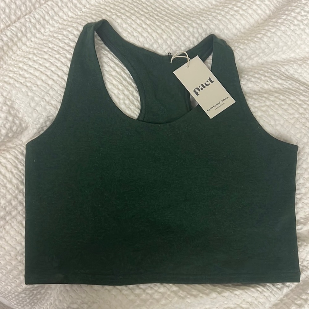 Brand new with tag pact organic cotton workout tank / top. No bra needed